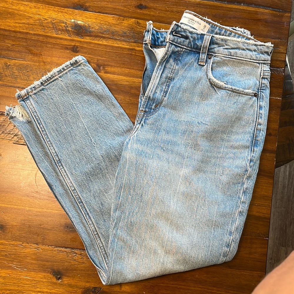 Abercrombie & Fitch Curve Love Skinny Jean